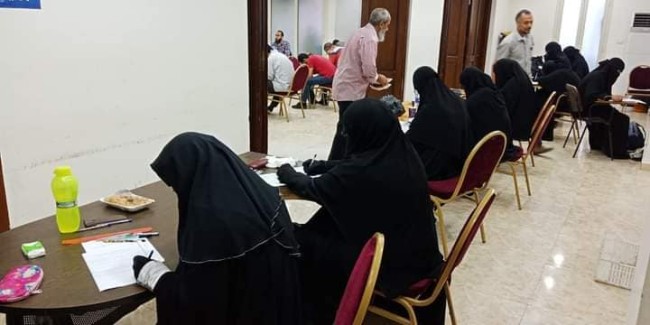 متابعة الأستاذ عبدالله بدران للامتحانات