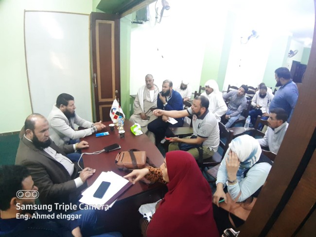 جانب من زيارة النائب خالد أبو خطيب للنوبارية