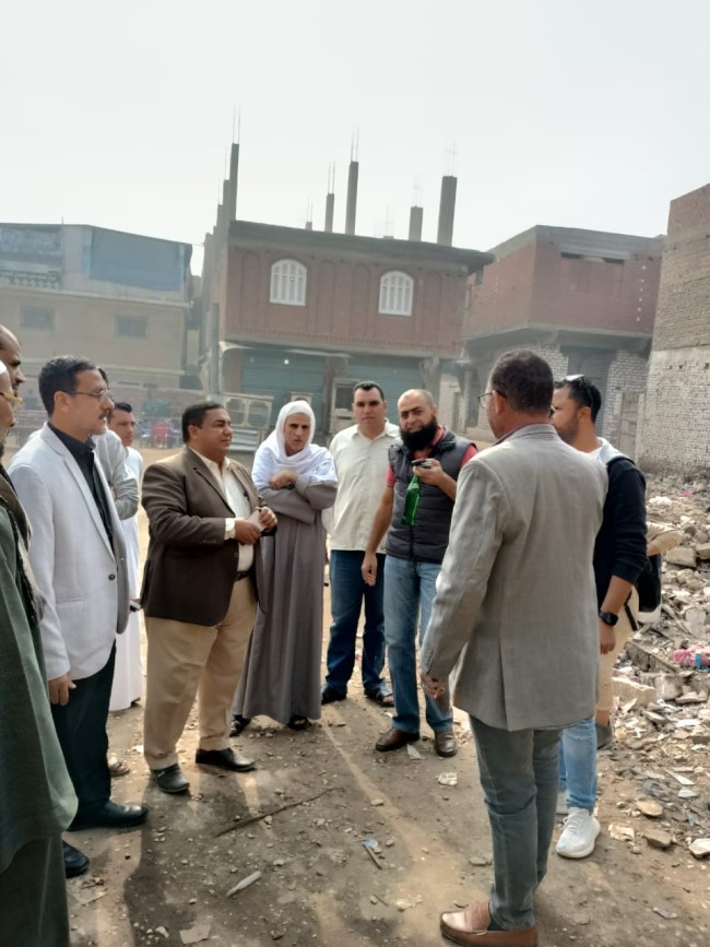 النائب عبدالحكيم مسعود بصحبة لجنة المعاينة