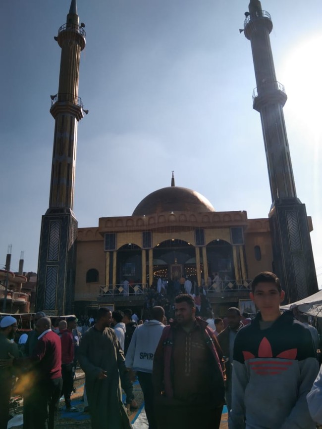 جانب من مشاركة النائب خالد أبوخطيب في افتتاح المسجد