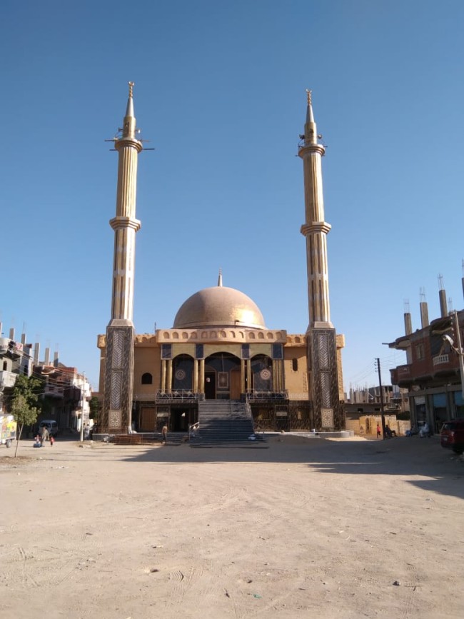 جانب من مشاركة النائب خالد أبوخطيب في افتتاح المسجد