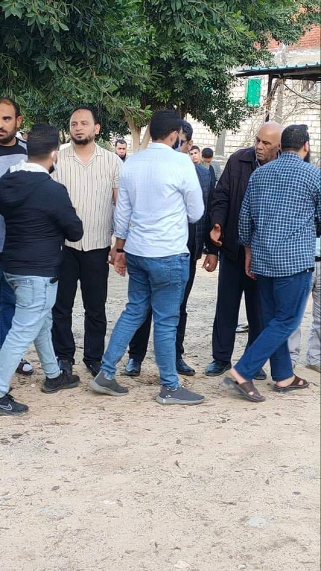 رئيس برلمانية الحزب يتلقى العزاء في فاطمة محرم