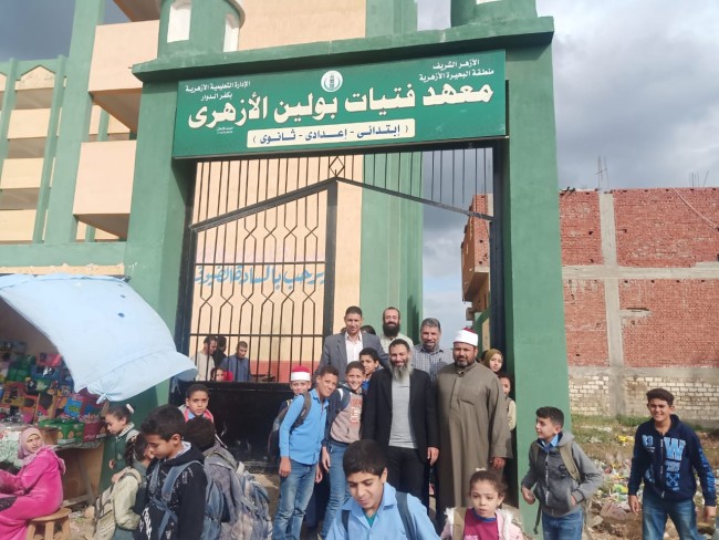 جانب من زيارة النائب أحمد حمدي للمعهد