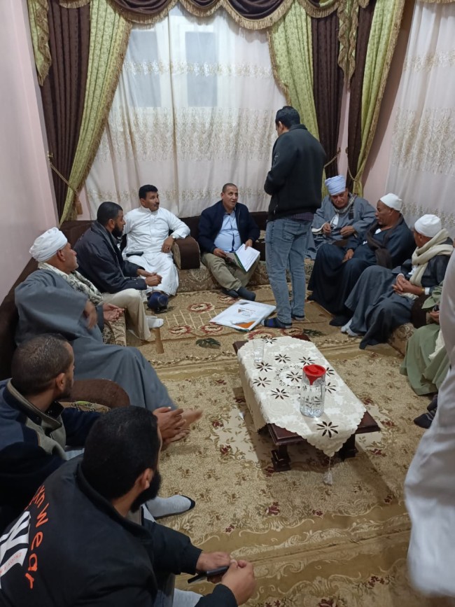 جانب من لقاء النائب أحمد العرجاوي بالأهالي