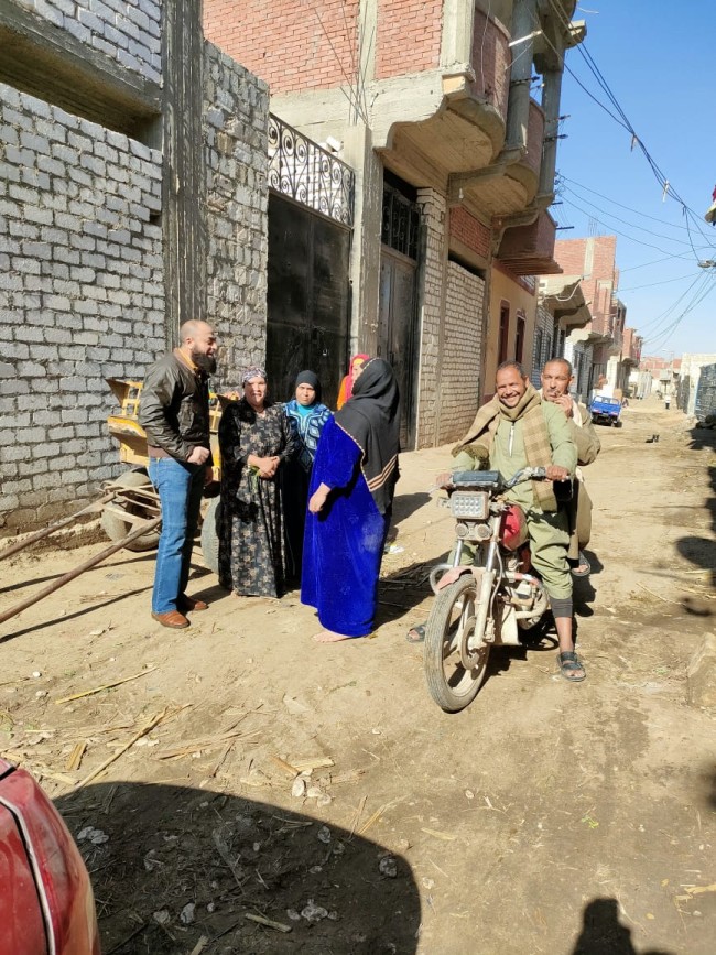 النائب عبدالحكيم مسعود يلتقي أهالي قرية الحمام