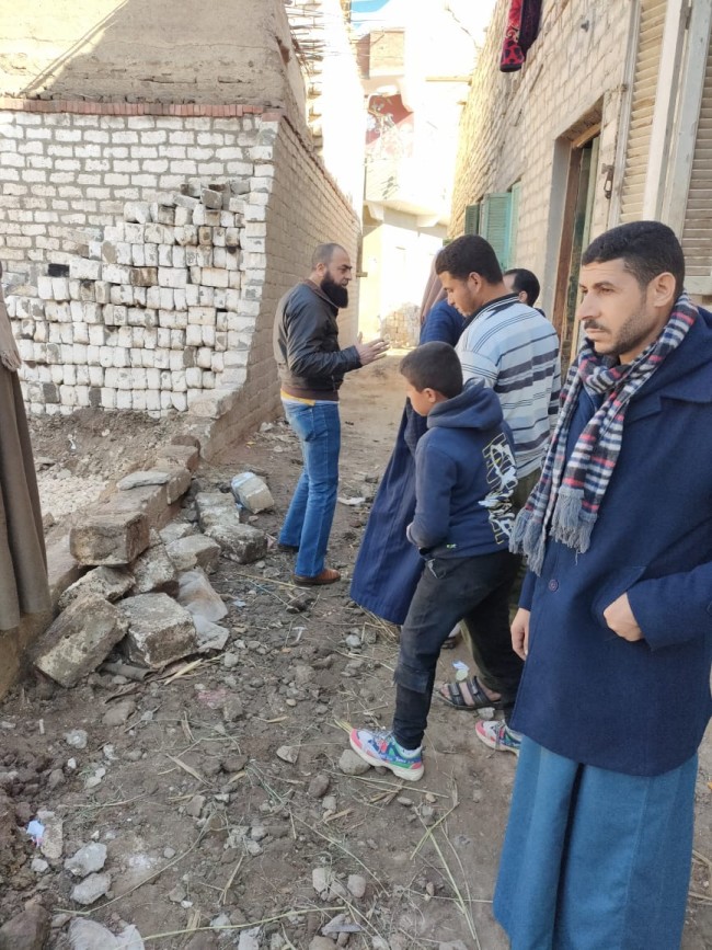 النائب عبدالحكيم مسعود يلتقي أهالي قرية الحمام