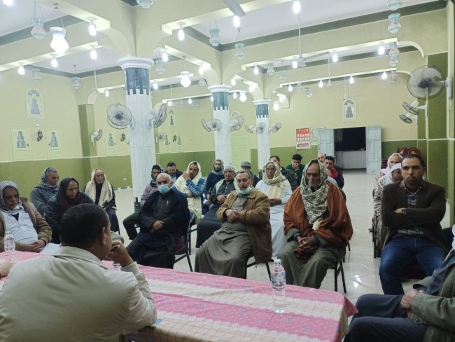 جانب من لقاء النائب أحمد العرجاوي بالأهالي