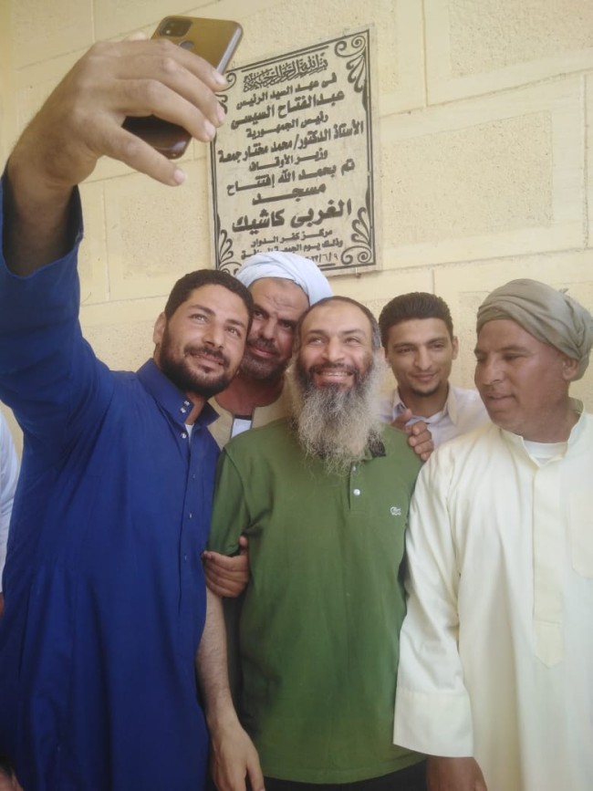 مشاركة النائب أحمد حمدي الأهالي في افتتاح المسجد