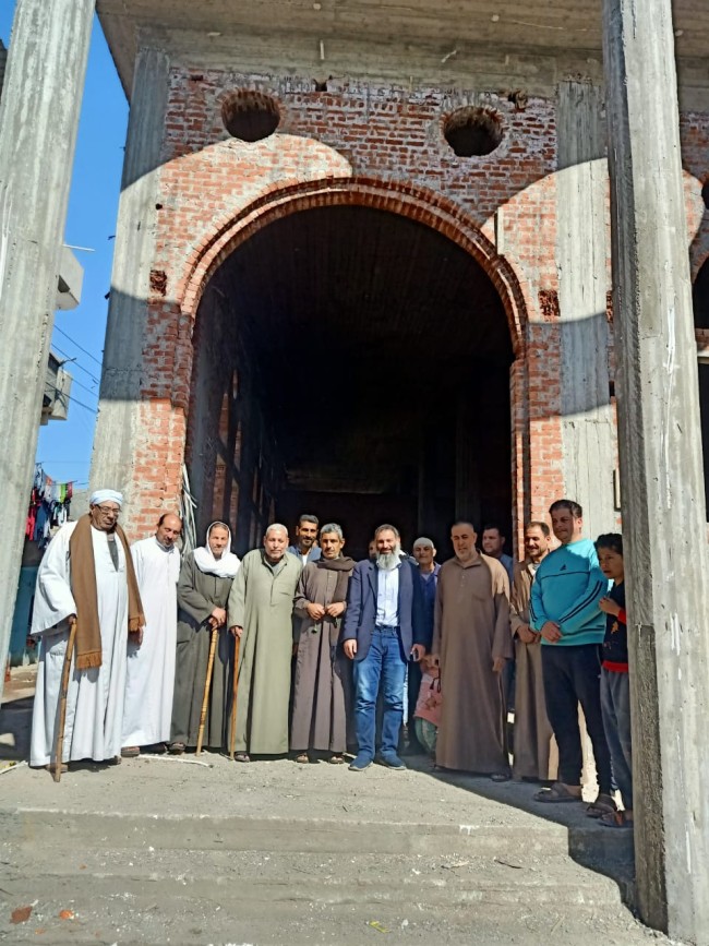 جانب من الجولة الميدانية للنائب أحمد حمدي