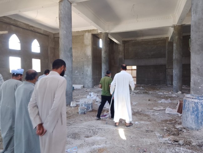 جانب من متابعة أعمال إحلال وتجديد المسجد