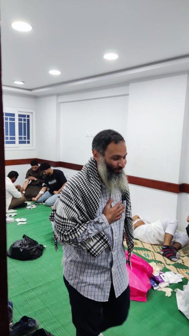 جانب من مشاركة النائب أحمد حمدي في حملة جسد واحد