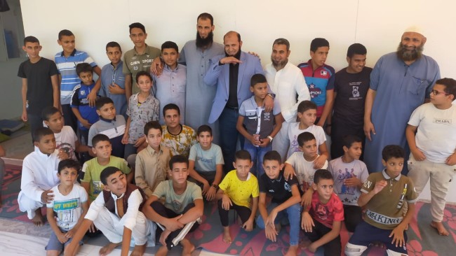 جانب من لقاء النائب خالد أبوخطيب بالمواطنين