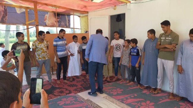 جانب من لقاء النائب خالد أبوخطيب بالمواطنين