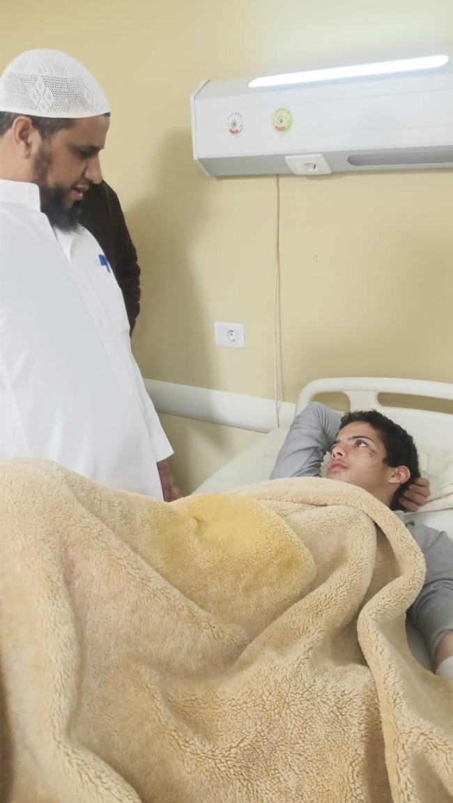 جانب من القافلة الطبية