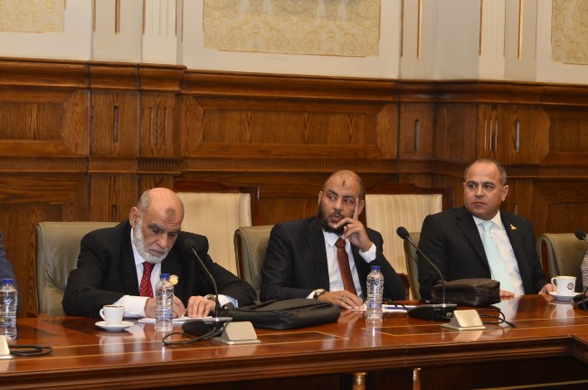 النائب محمود تركي أثناء مناقشة الدراسة