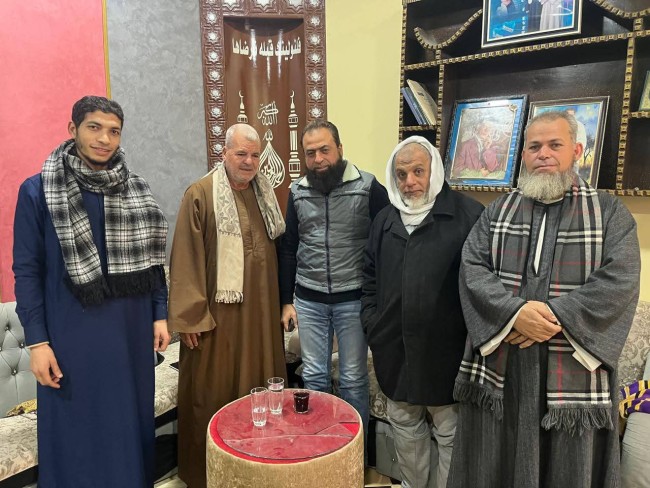 جانب من متابعة العمل بالوحدة الصحية