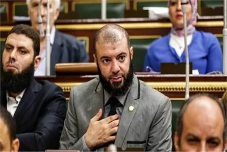 شاهد| "برلمانية النور" توافق على قانون #العلاوة وتتحفظ على المادة الخامسة منه