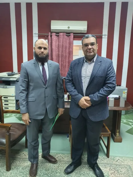 لخدمة 1200فدانًا.. "عبد العليم" يلتقي بمدير عام ري شرق الفيوم لبحث مشاكل الري بمنطقة النقلة