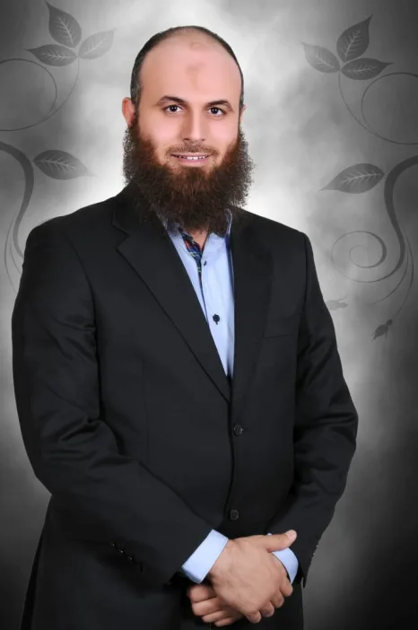 النائب عبد المنعم عبد العليم يواجه وزير الإتصالات بمشاكل الإنترنت والتليفون الأرضي بالقرى