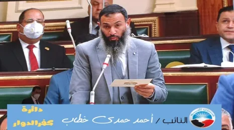 "حمدى" يزف البشرى لأهالي منطقة المهاجرين بشأن رصف الطريق الدولى