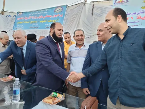 بالصور.."أبو خطيب" يشارك في حفل تكريم أوائل الإعدادية وفريق نادي مبارك بالنوبارية