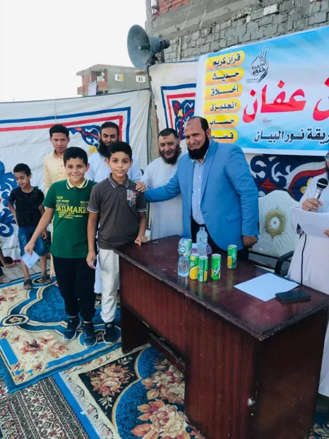 بحضور"أبوخطيب".. تكريم حفظة القرآن الكريم بأبوالمطامير (صور)