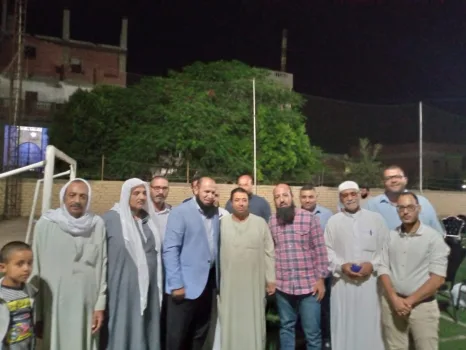 "أبوخطيب" يواصل جولاته الميدانية بأبوالمطامير ويناقش مشاكل قرى اللحوم ومحطة2 والسابعة صباحي والرابعة بذور