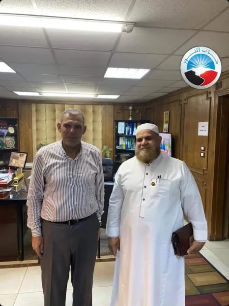 أحمد الشريف يلتقي رئيس حي العجمي لمتابعه مشكلة الدخيله والمكس وسُبل التعاون المشترك