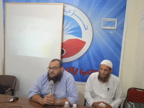 رئيس عليا النور يلتقي بأعضاء الحزب ب"كوم حماده"