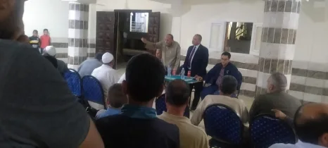 "العرجاوي" يواصل جولاته الميدانية بأبوحمص ويلتقي بأهالي منطقة بلقطر الغربية وتوابعها