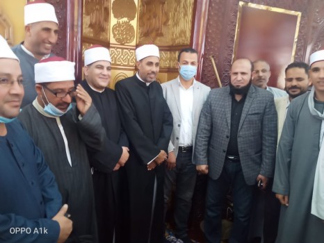 جانب من مشاركة النائب خالد أبوخطيب في افتتاح المسجد