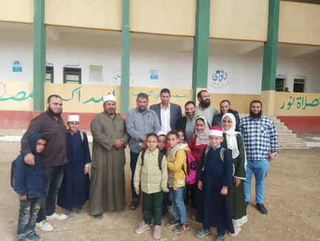 بالصور.. أحمد حمدي يزور معهد فتيات منشأة بولين لمتابعة العملية التعليمية ومناقشة المشكلات التي تواجههم