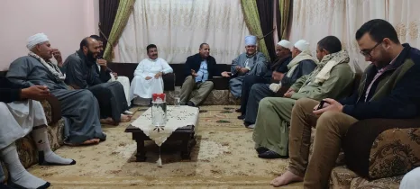 "العرجاوي" يواصل جولاته الميدانية بأبوحمص ويلتقي بأهالي منطقة طلمبات برسيق