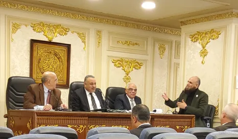 بعد مناقشة الاقتراح برغبة.. عبدالمنعم عبدالعليم: الموافقة على إحلال وتجديد مكتب بريد قصر رشوان