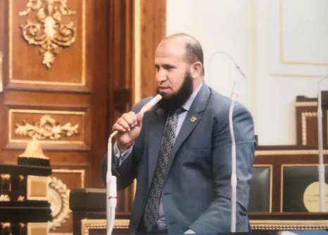 أبوخطيب: الموافقة على فرش مسجدي النجار بأبو المطامير والكبير بالنوبارية
