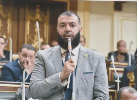 رئيس "برلمانية النور" يتقدم ببيان عاجل بشأن منح وزارة التربية والتعليم الدرجات النهائية لـ 92 ألف طالب بدون امتحان