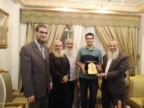 "النور" بالمنوفية يكرم محمود جعفر الرابع على الجمهورية بالثانوية العامة