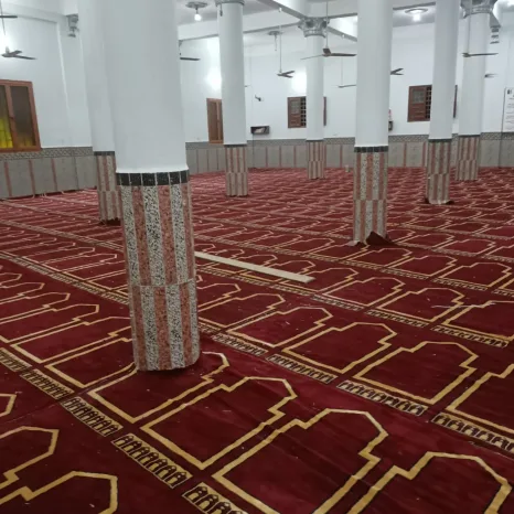 عبدالمنعم عبدالعليم يحصل علي موافقة "الأوقاف" بفرش مسجد "الرحمن" بالمنطقه الصناعية في طامية