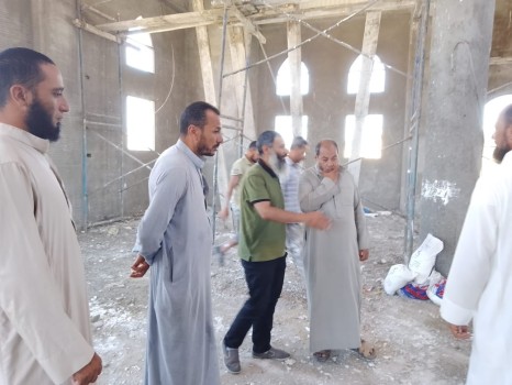 جانب من متابعة أعمال إحلال وتجديد المسجد