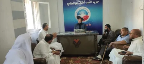 بالصور.. لقاء النائب خالد أبو خطيب مع المواطنين من أهالي الدائرة لتلقي طلباتهم والسعي في حلها