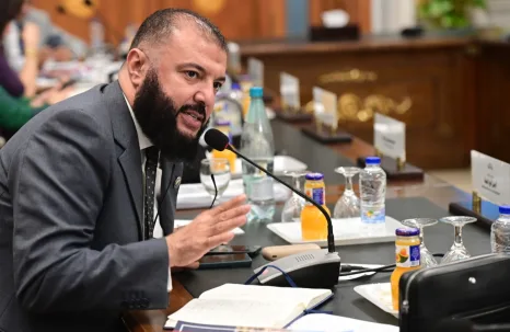 رئيس "برلمانية النور" يشارك في جلسات اللجنة الخاصة بدراسة برنامج الحكومة الجديدة