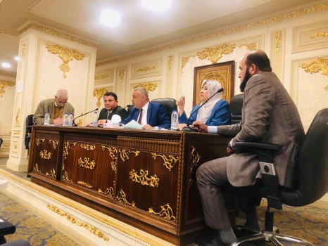 جانب من المناقشة