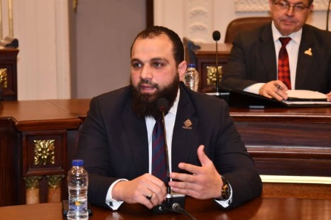 النائب محمود تركي