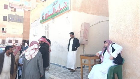 جانب من القافلة الطبية