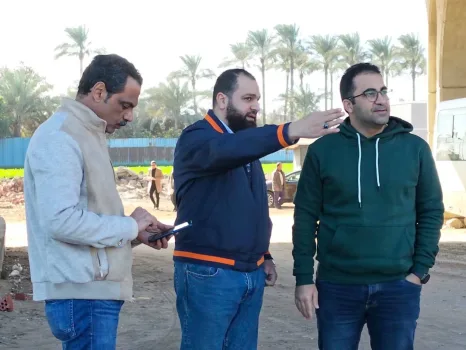 النائب محمود تركي يتفقد إنشاء "محور مروري جديد" واستكمال سور السكة الحديد بقويسنا لتعزيز السلامة وفك الاختناقات المرورية
