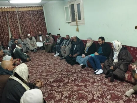 النائب محمود رشاد حبيب يلتقي أهالي "كيمان دميسة" بأبو حمص لبحث مطالبهم وتطوير الخدمات بالقرية