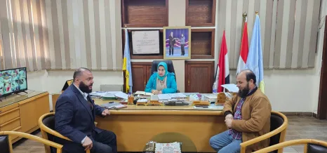 النائب أحمد خليل يلتقي رئيس حي العامرية أول لمتابعة الخطة الاستثمارية وعدد من الملفات الخدمية