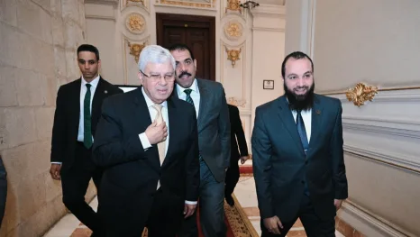بمشاركة النائب محمود تركي.. "تعليم الشيوخ" تناقش قانون تنظيم المستشفيات الجامعية بحضور وزير التعليم العالي