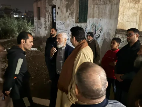 النائب محمد مصطفى خليفة يتفقد قرية "كفر دفرية".. ويتابع إصلاح كسرة بماسورة المياه الرئيسية