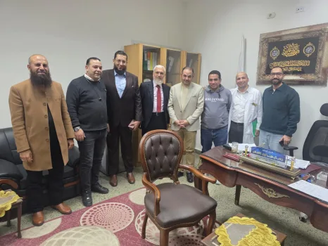 النائب محمد مصطفى خليفة يزور المستشفى الجامعي بكفر الشيخ